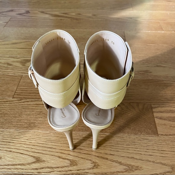 Gianvito Rossi booties - Picture 7 of 9